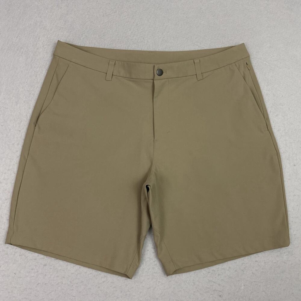 Lululemon Commission Shorts Mens 38 Tan Khaki Warpstreme Golf Casual Stretch
